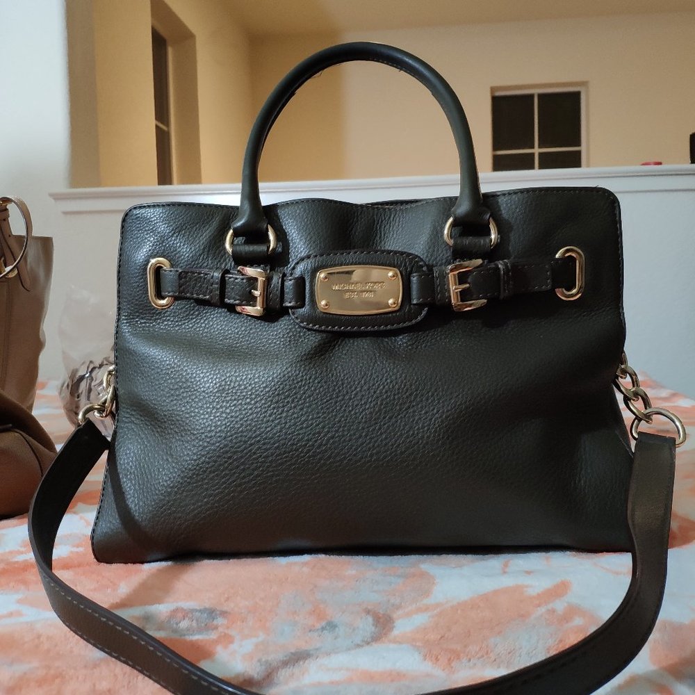 Michael Kors Leather satchel bag, shoulder bag, purse, crossbody bag